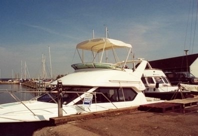 Bayliner Carisma