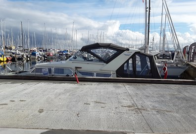Coronet 32 m. Påsat vinge