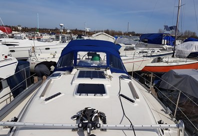 Hanse 371